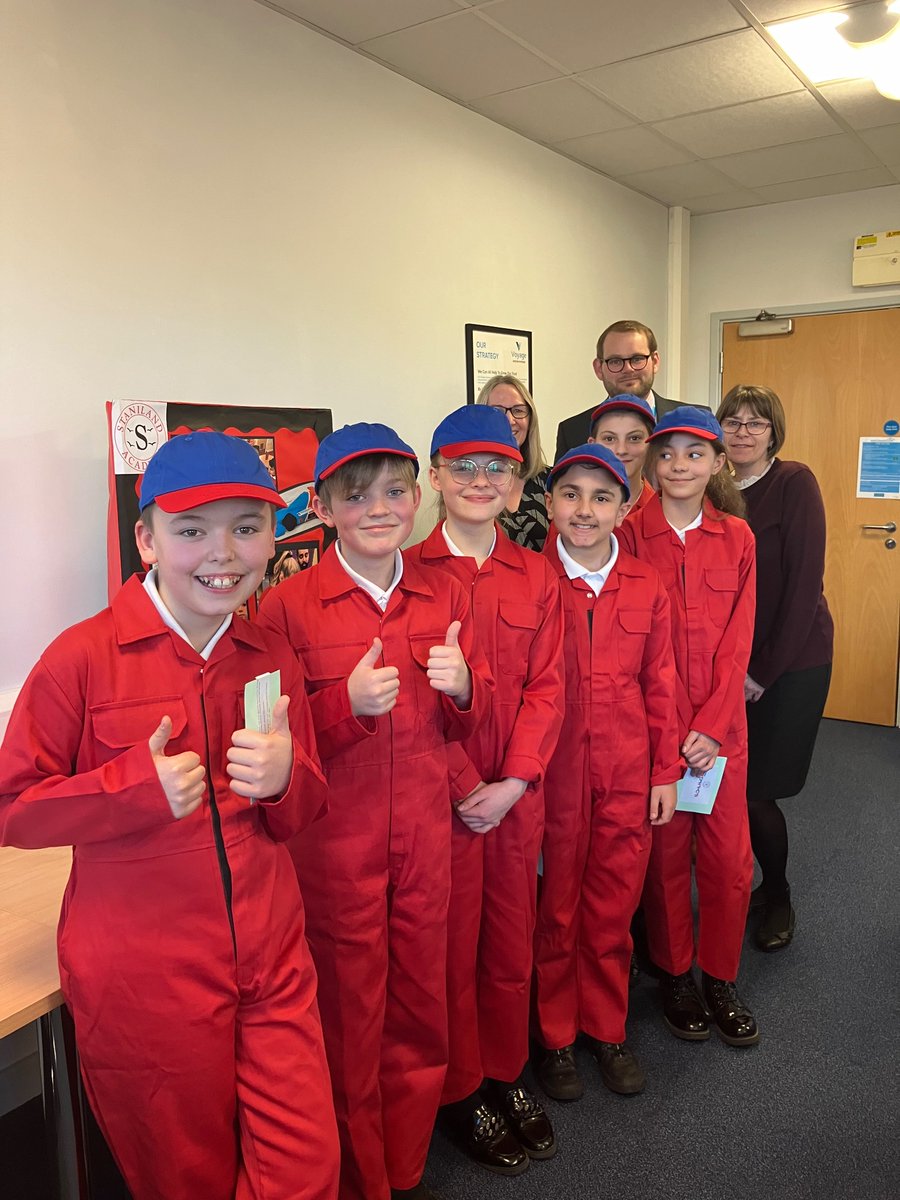 Staniland Academy (@stanilandschool) on Twitter photo Our <a href="/f1inschoolsUK/">F1 in Schools UK</a> team went to the <a href="/VoyageEP/">Voyage Education Partnership</a> trust office to pitch to @woldfieldFCMI and gain sponsorship for the next stage of our competition!!
They did an amazing job! Well done team! Our <a href="/f1inschoolsUK/">F1 in Schools UK</a> team went to the <a href="/VoyageEP/">Voyage Education Partnership</a> trust office to pitch to @woldfieldFCMI and gain sponsorship for the next stage of our competition!!
They did an amazing job! Well done team!