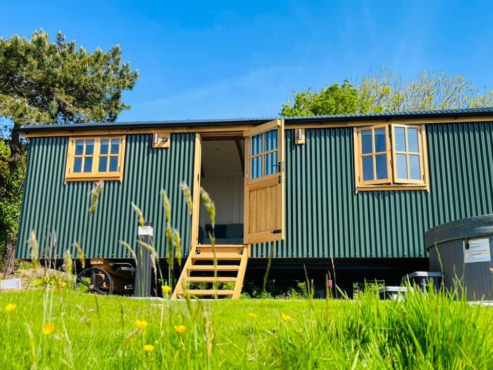 Dicky Deans Ltd tweet media