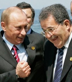 galluzzilucio's tweet photo. 43/che avevano nel loro padre fondatore, Romano #Prodi, un fervente sostenitore della vicinanza con #Mosca [tanto che gli fu offerta la presidenza del consorzio del gasdotto russo #SouthStream]. https://t.co/Nszxnrh2K4