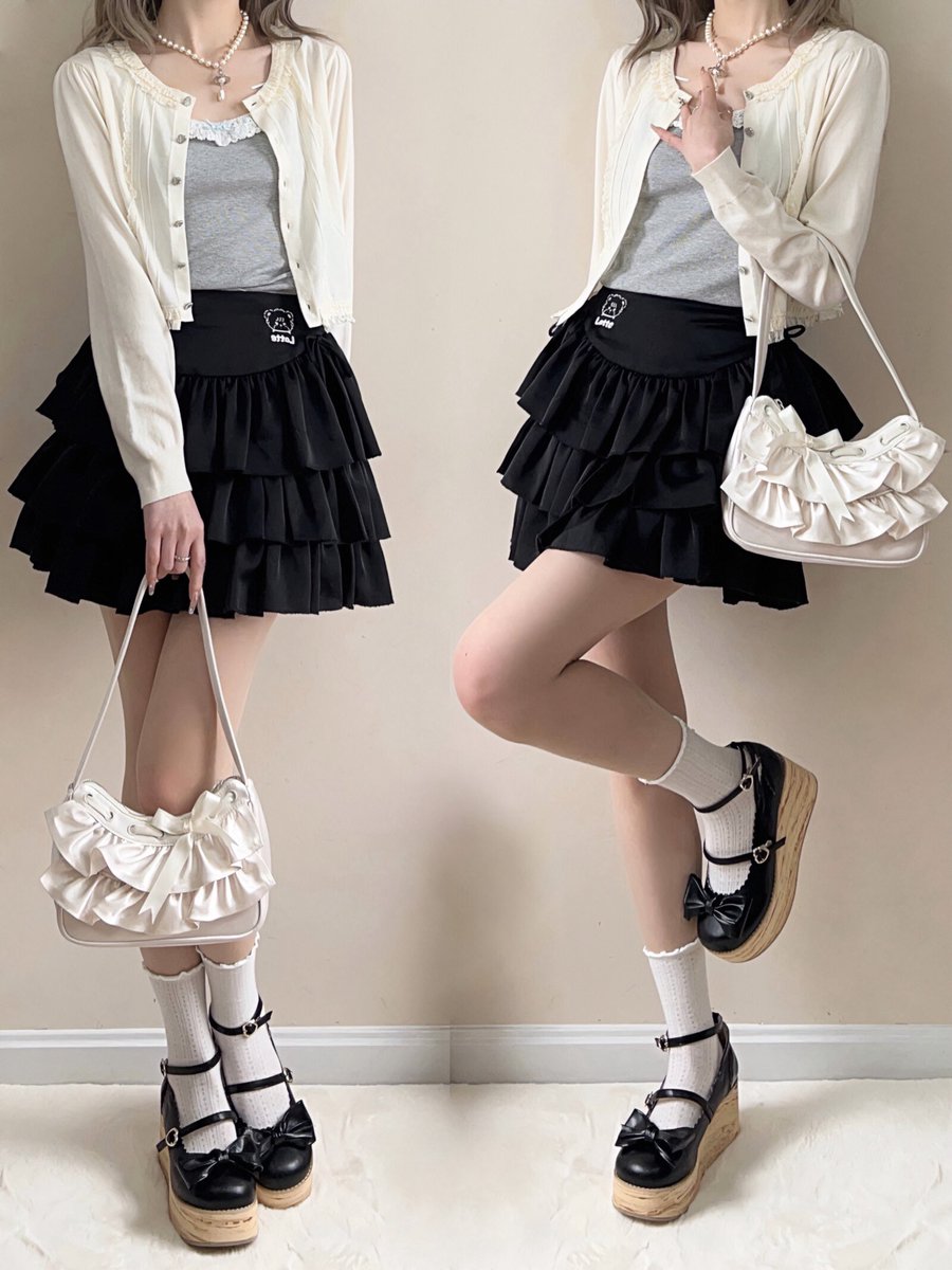 BerryQ_itabag's tweet photo. 𝒩ℯ𝓌 ℛℯ𝓁ℯ𝒶𝓈ℯ
ʚ♡ɞバレエガール リボンフリルショルダーバッグʚ♡ɞ
¥8,700
3重のシワがかわいらしさを増し、小さなリボンを付いています👛ホワイトが一番優しく、どんなコーディネートにも👌
🛒 商品ページはこちら
https://t.co/JVkRmG983r
#berryq https://t.co/xGJ5C9vrpc