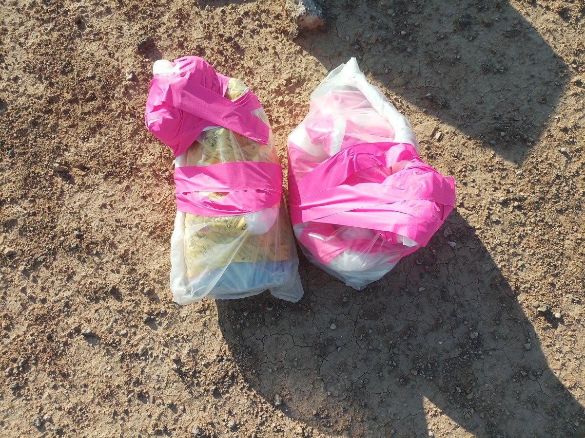 قامت منظمة روج لمكافحة الألغام (RMCO) وهي منظمة محلية ناشطة في مجال إزالة الألغام والتوعية من مخاطر الألغام، بإزالة 4 عبوات ناسفة مبتكرة الصنع تم تعبئتها بغاز الخردل شديدة الخطورة من جنوب بلدة مرقدة في ريف الشدادي والتابعة لمحافظة الحسكة