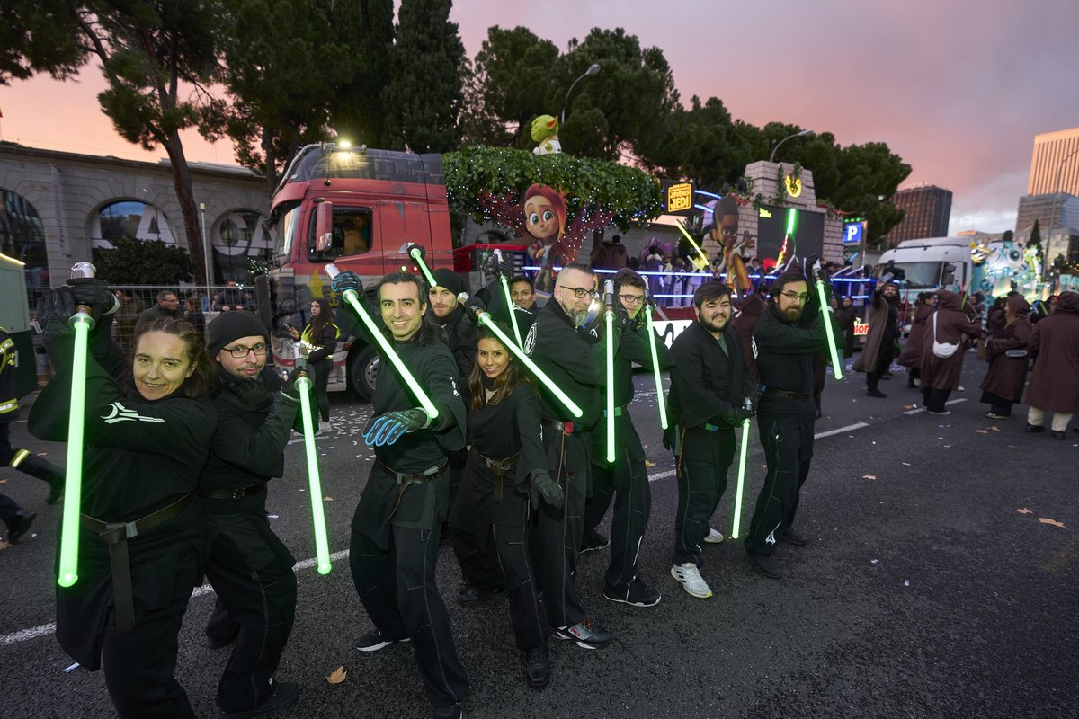 InusualEvents's tweet image. De una galaxia muy, muy lejana, a la Cabalgata de Reyes de Madrid! 💫 Nos convertimos en maestros Jedi del diseño, la producción 360 y el acting para llevar la magia de Star Wars a las calles de la capital con una carroza épica. 
#inusualevents #cabalgata2023 #eventosmadrid