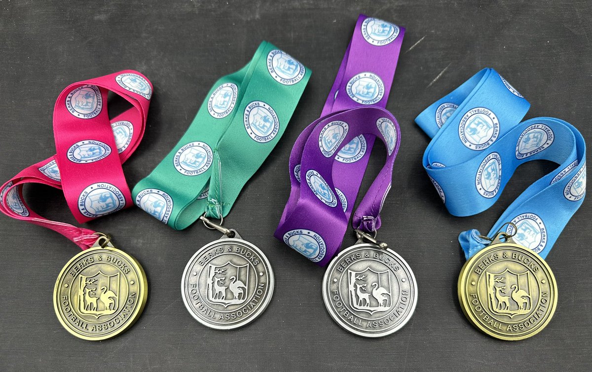 We supply bespoke medals and ribbons in many different styles. They require a bit of planning but we are your people. Some helpful info here: suprememedals.co.uk or give us a call🥇