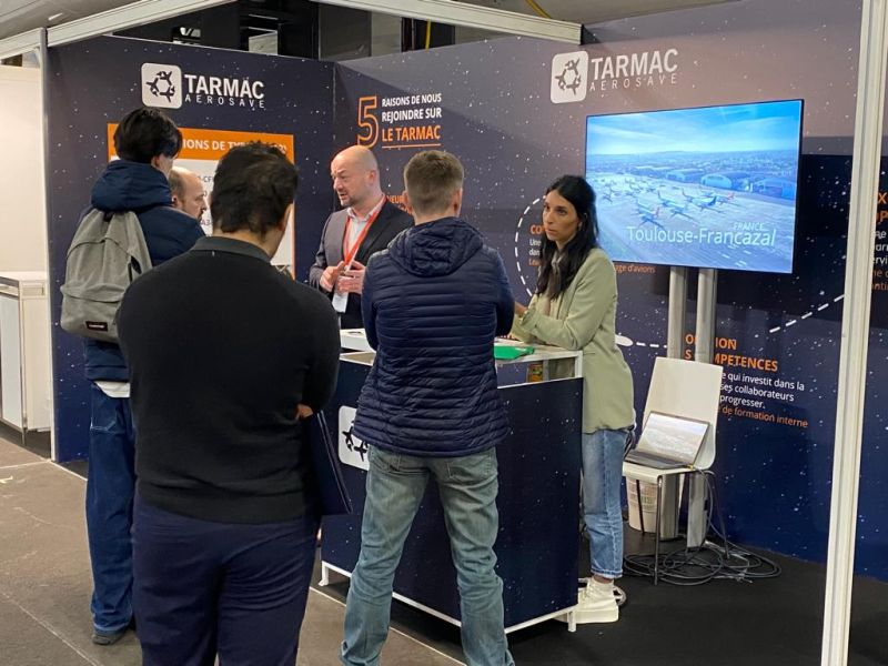 TarmacAerosave's tweet photo. Une belle 2de participation de la #TARMACTeam au @sfmaero au @MuseeAirEspace ce week-end !
#SFMA #SFMA24 #salondesformationsetmetiersaeronautiques #LaeroRecrute https://t.co/qkmP7nQ3Zt