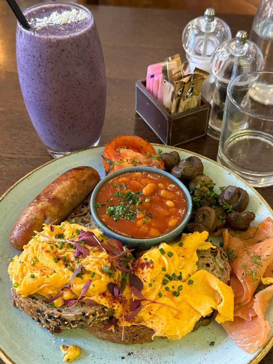 Juliska961's tweet photo. Breakfast 🍽 https://t.co/8sxCrWXzHa