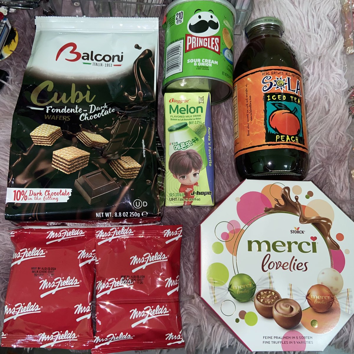 [HELP RT]

VALENTINES DAY GIVEAWAY PH 🌹💓✨

800PHP WORTH OF SNACKS AND BOX OF CHOCOLATE

LIKE AND RT
MBF
1 WINNER ONLY
NO NEED TO PAY FOR ANYTHING

ENDS IN 5 DAYS
(winner must be willing to wait)