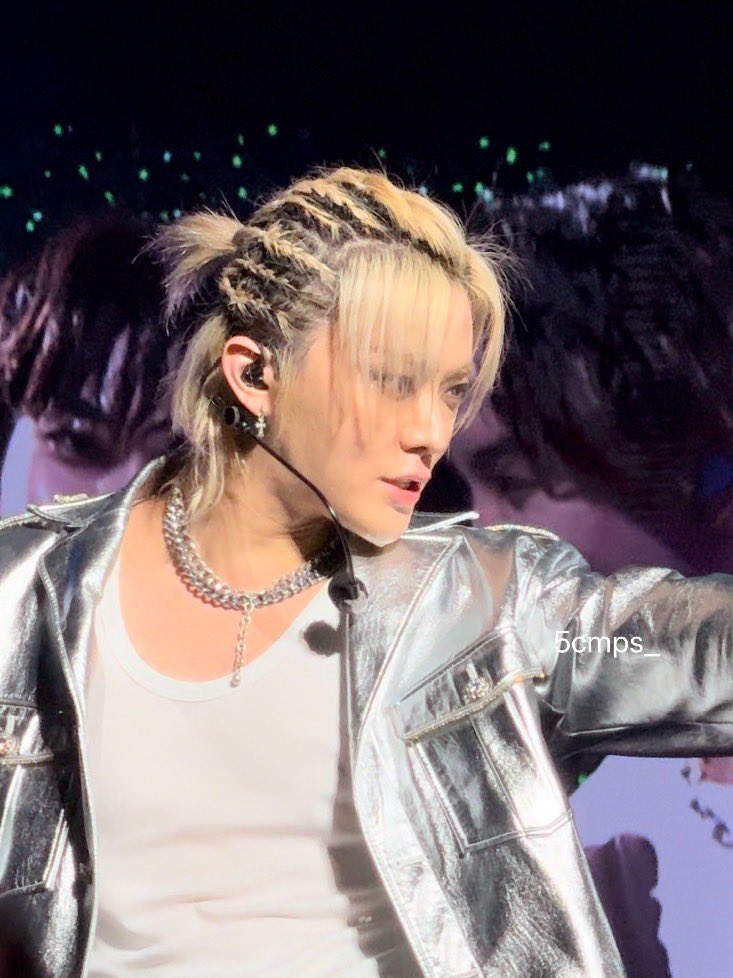 5cmps_'s tweet photo. 240204

Love this hairstyle

#YUTA #NCT127 https://t.co/YND9rhBweN