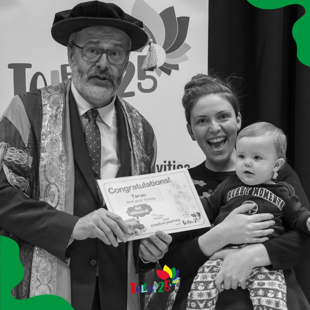 DMUtalent25's tweet photo. Starting the week on a celebratory note! 🎓✨

A big thanks to Professor Richard Greene, Deputy Vice-Chancellor of De Montfort University, for making our ceremony extra special! 🎓🌟
@dmuleicester

#Talent25DMU #GraduationMoments #DMUResearch #ResearchProgramme https://t.co/ddcNNdQtXO