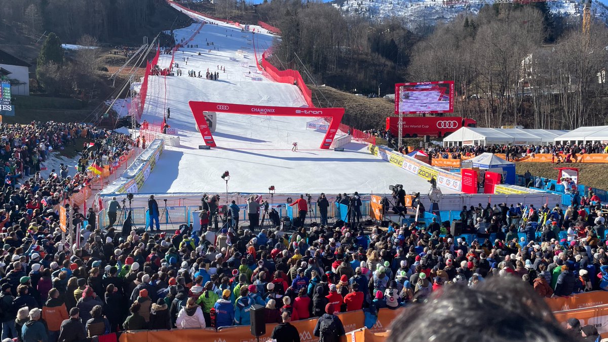 BPAURA au cœur des pistes pour le Kandahar de Chamonix ! ⛷ 

Ce dimanche 4 février, le Club des Sports de Chamonix🎿, partenaire de BPAURA, organisait la dernière étape française de la saison 2023/2024 de la Coupe du Monde de Ski Alpin à Chamonix – les Houches. ❄
