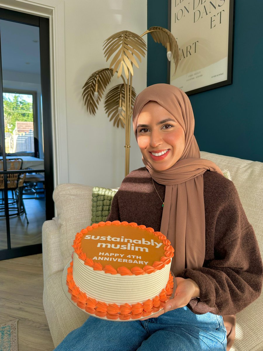 Alhamdulillahi Katheera, Sustainably Muslim turns 4! 🎂🎉🌿💛 The Prophet Muhammad (PBUH) said: “Whoever does not thank the people has not thanked Allāh.” We’re so incredibly grateful to every person, organisation and funder who has supported SM throughout these years! 💓