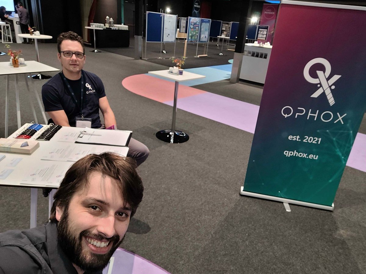 Thierry van Thiel & Martin Zemlicka representing QphoX at NWO Physics 2024! 🌟 The FUTURE theme echoed as our team engaged in discussions, and connected with physics experts. A fantastic chance for young researchers to share insights and network. Kudos to our passionate team! 👏