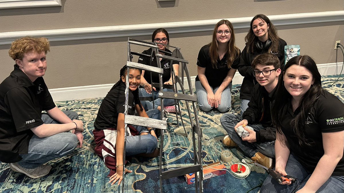 Beth Hess tweet media