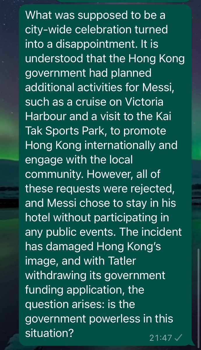 hurtingbombz's tweet photo. This is funny because the govt actually thinks a billionaire superstar footballer gives two shits about their schmalzy harbour tour. If they bothered to promote other stuff, they would have shown him a tattoo parlour, or (as he eventually went himself) dragon-I (allegedly) https://t.co/XfJjugzMs0