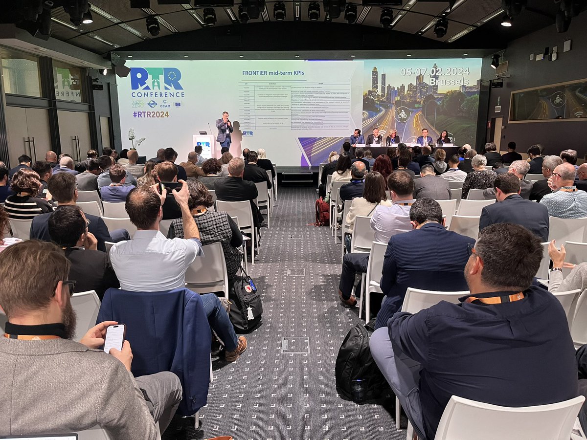 What does the future road #mobility need from the network and #traffic management? How to optimise and efficiently manage transport networks? Can #AI help? @Dit4Tram_h2020, @Frontier_eu, @Orchestra2020 and @Tangent_h2020 will show us at #RTR2024 what to expect.