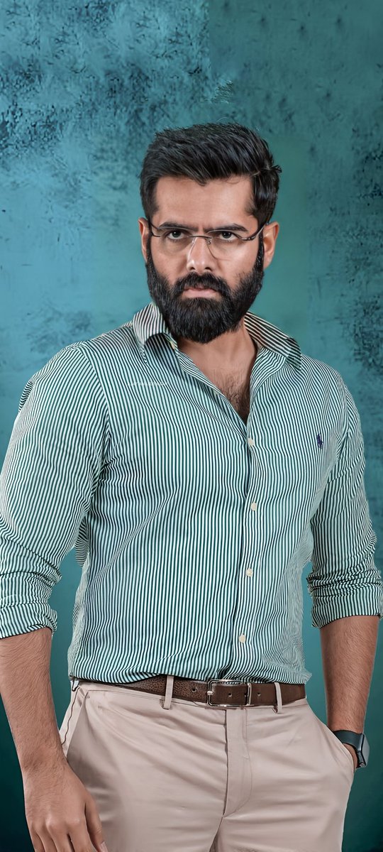 AjayAnasuyaFan's tweet photo. @ramsayz  Anna  
#Redmovie https://t.co/sQlc5oJ4qg