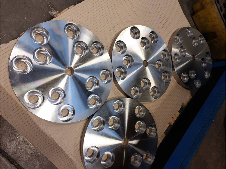 FerrositiUK's tweet photo. We keep saying that we're world class precision machinists, but why don't you see for yourself. 👀

Take a glimpse at our diverse precision machining capabilities. ⬇️

#UKMfg #GBMfg #Engineering #CNCMachining #PrecisionEngineering #PrecisionMachining #LargePartMachining https://t.co/sPfI6ZCDF0
