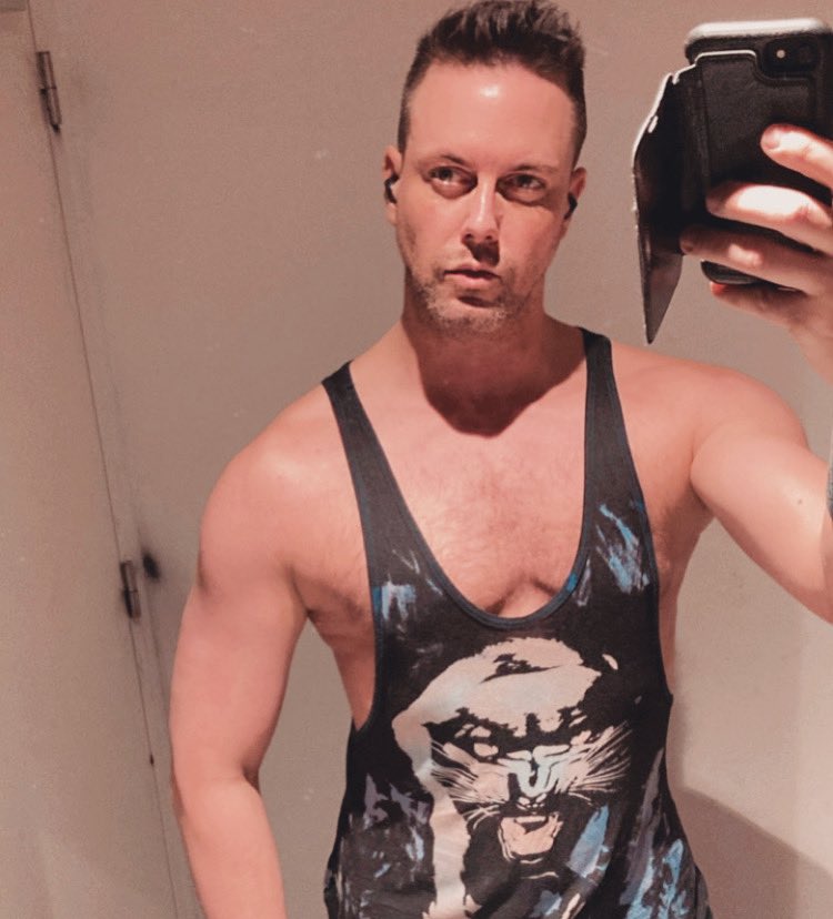 TomLeeBE's tweet photo. Cleavage ππͺπ½ π³οΈβπ
#tomlee #tom #lee #dancer #performer #artist #disco #dance #ttv #twitch #affiliate #twitchaffiliate #gay #gayboy #gayman #gaymer #gayguy #gaygym #gym #gymunicorn #fitness #fy #fyp #foryou #pecs #chest #chestday #summerbodyrendering #summerbodyinprogress π¦ https://t.co/32fWWsBtAi