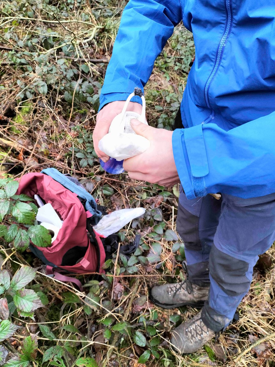 LIFEinRavines's tweet photo. We've been busy collecting scions of tolerant ash trees, with @FutureTreesUK, @PeakDistrictNT  and @ChatsworthForestry. Our samples will be grafted at a specialist growing site and monitored by @livingashproject 👏

#livingashproject
#ashtrees
#LIFEAmplifier
#LIFEprogramme https://t.co/FKCnstBoIf