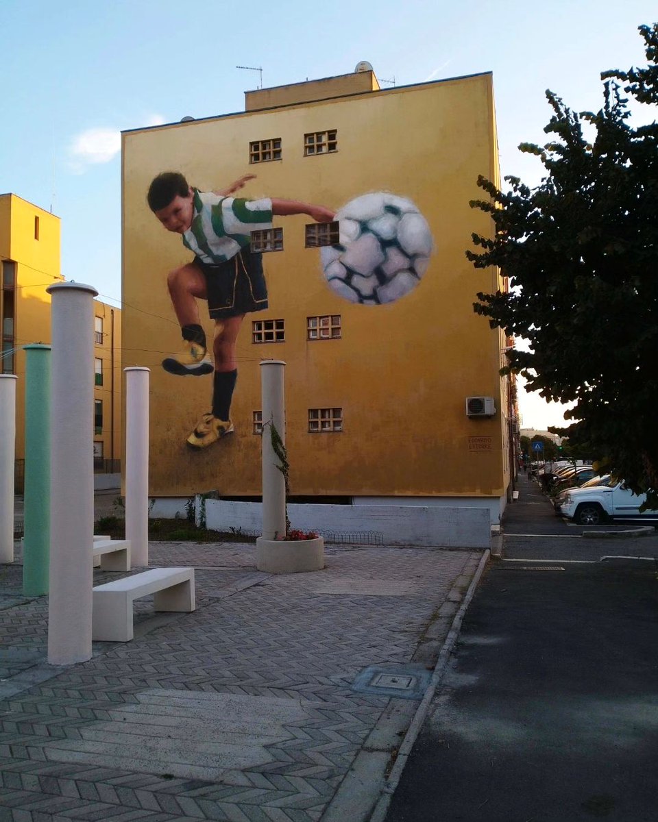brababella's tweet photo. #Streetart by #EdoardoEttorre @ #Rome, Italy, for #ZipZone
More pics at: https://t.co/suqvqtB4J5
#streetartRome #streetartlazio #lazio #streetartitaly #italystreetart #arteurbana #urbanart #murals #muralism #contemporaryart #artecontemporanea https://t.co/WVp6bXv4uc