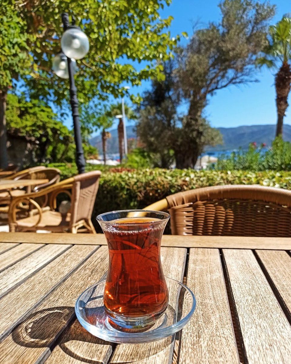Make sure to try iconic Turkish Tea… 🇹🇷❤️

İkonik Türk Çayını mutlaka deneyin… 🇹🇷❤️

#TropicalBeachHotel #TropicalHotelMarmaris #MakingYourStayMemorable #TropicalParadise #TurkishTea #Turkish #TeaTime