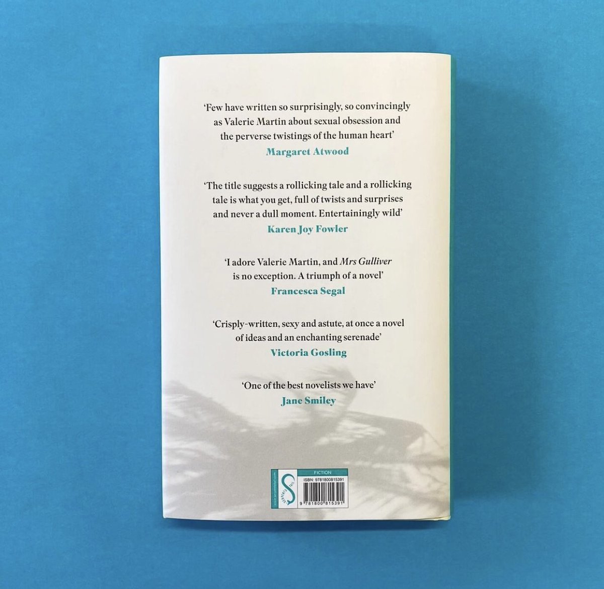 MRS GULLIVER! I adored this new novel by @ValerieMmart (MARY REILLY, I GIVE IT TO YOU). The eponymous #MrsGulliver runs a brothel on the island of Verona... star-crossed love meets commerce. It's absolutely cracking! @serpentstail out March 7th