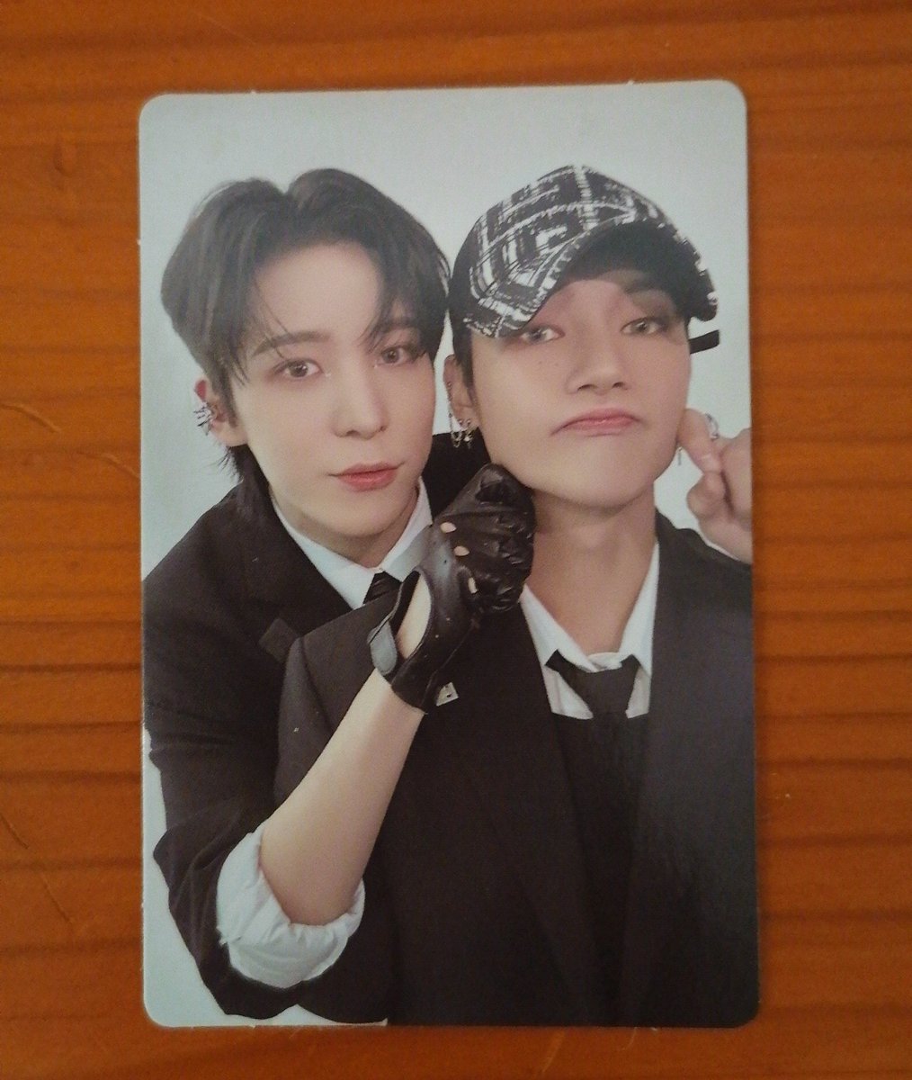 ChanKwanDie's tweet photo. Vend pc 
Seventeen, Stray kids, Bts, Ateez
Pour plus d'informations en dm
Payement PayPal uniquement ✨ https://t.co/LT8NbfRZ03