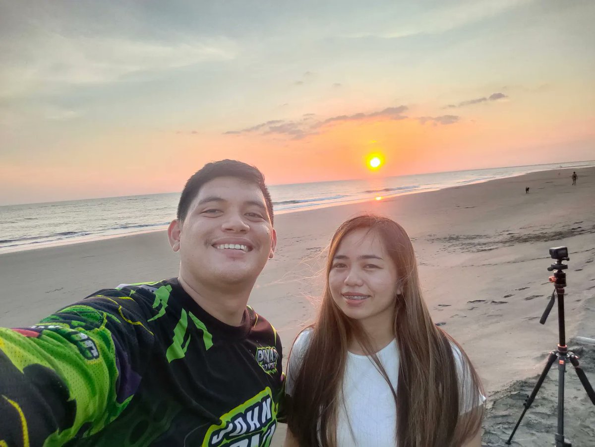 JLC_Lloyd's tweet photo. Happy 79th Monthsary Mahal ♥️ Keep Fighting and Hard working umpisa palang ang taong 2024🙏 iloveyou always mahal ♥️ @annexxi__ https://t.co/BP86i0yN3Y