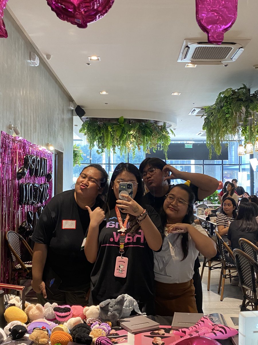 Chimonlics's tweet photo. Juyo’s bday bash💜

#CATchTheBeat2024 https://t.co/BL9wBl0yDb
