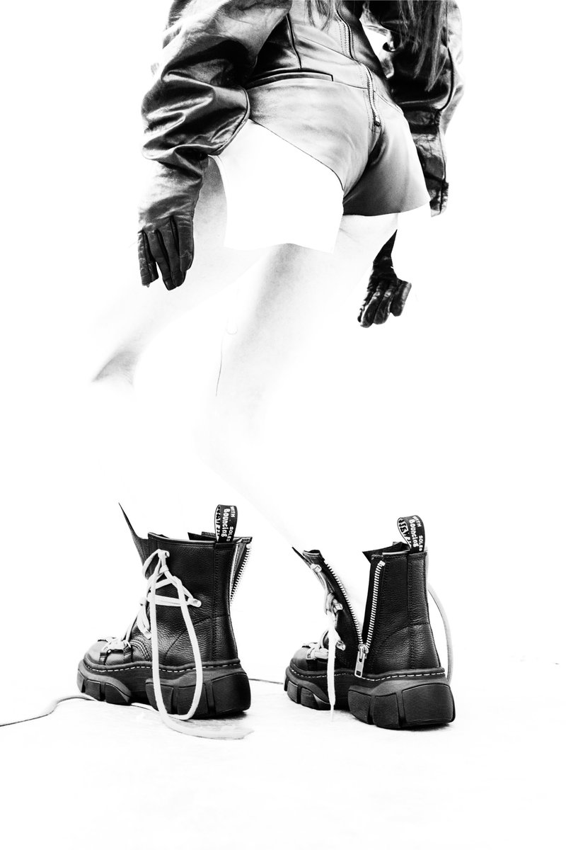 fullress's tweet photo. Dr. Martens x RICK OWENS 2024 S/S コラボ第1弾が発売 (ドクターマーチン リック オウエンス 2024年 春夏)

・第1弾 Dr. Martensオンラインにて2/8 8:00~
・第2弾 3月上旬発売予定
 
>> https://t.co/TIGcCFeFxO https://t.co/XUcVLleviP