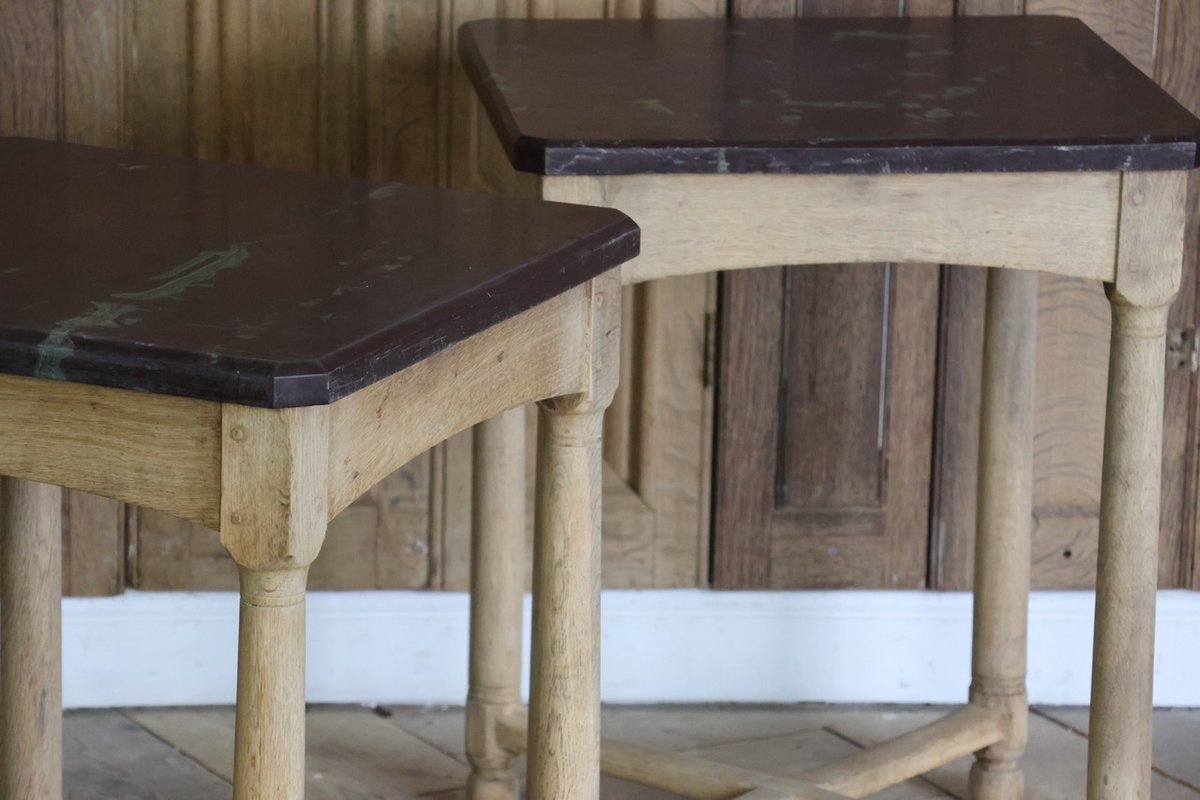 BrownriggUK's tweet image. Pair of Early 20th Century Bleached Oak Occasional Tables with Marble Tops

rb.gy/kxw3sn

#occasionaltable #antiqueoccasionaltable #pairoftable #antique #furniture