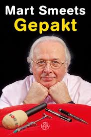 G11Sven's tweet photo. #PIramidSymbolism
#666Sign
#CatchyTitle: Grensovers. gedrag?
#TonightOnDutchTV https://t.co/Ar1szQo7Xe