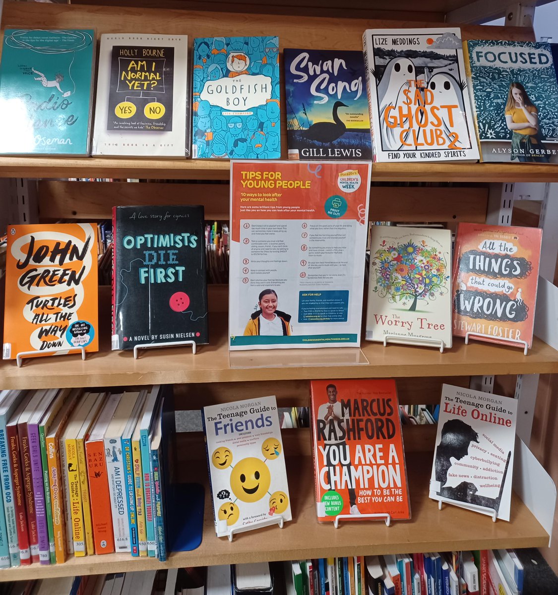 Reading for just 10 minutes a day has been proven to have a really positive impact on your mental health. So, why not give it a go during #ChildrensMentalHealthWeek? Any book of your choice will do, or pick up some extra #ShelfHelp from our wellbeing display.