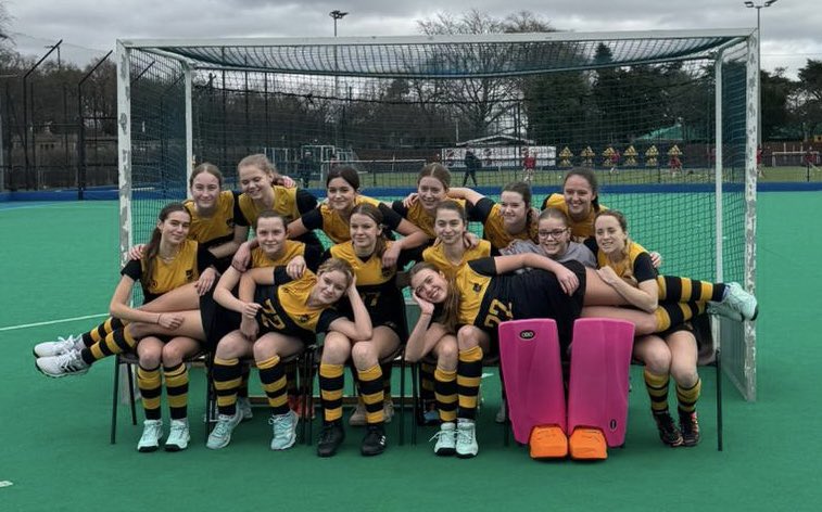 Our girls 1st XI are currently at the Nottingham Hockey Centre playing in the T3 National Finals. A tough test first up saw us draw 1-1 v @stbenedicts. Next game is at 12.45. Fingers crossed for a win!
