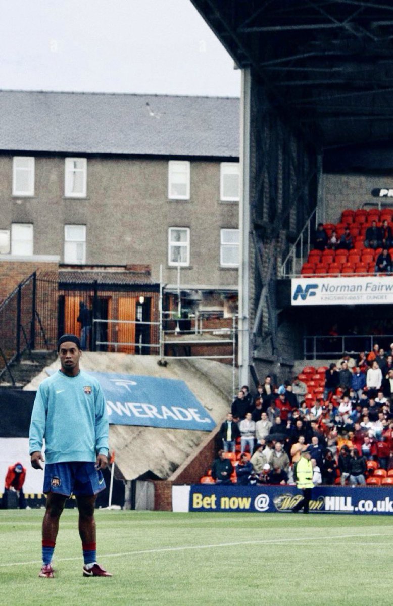 🇧🇷🏴󠁧󠁢󠁳󠁣󠁴󠁿 Ronaldinho in Dundee, 26th July 2007