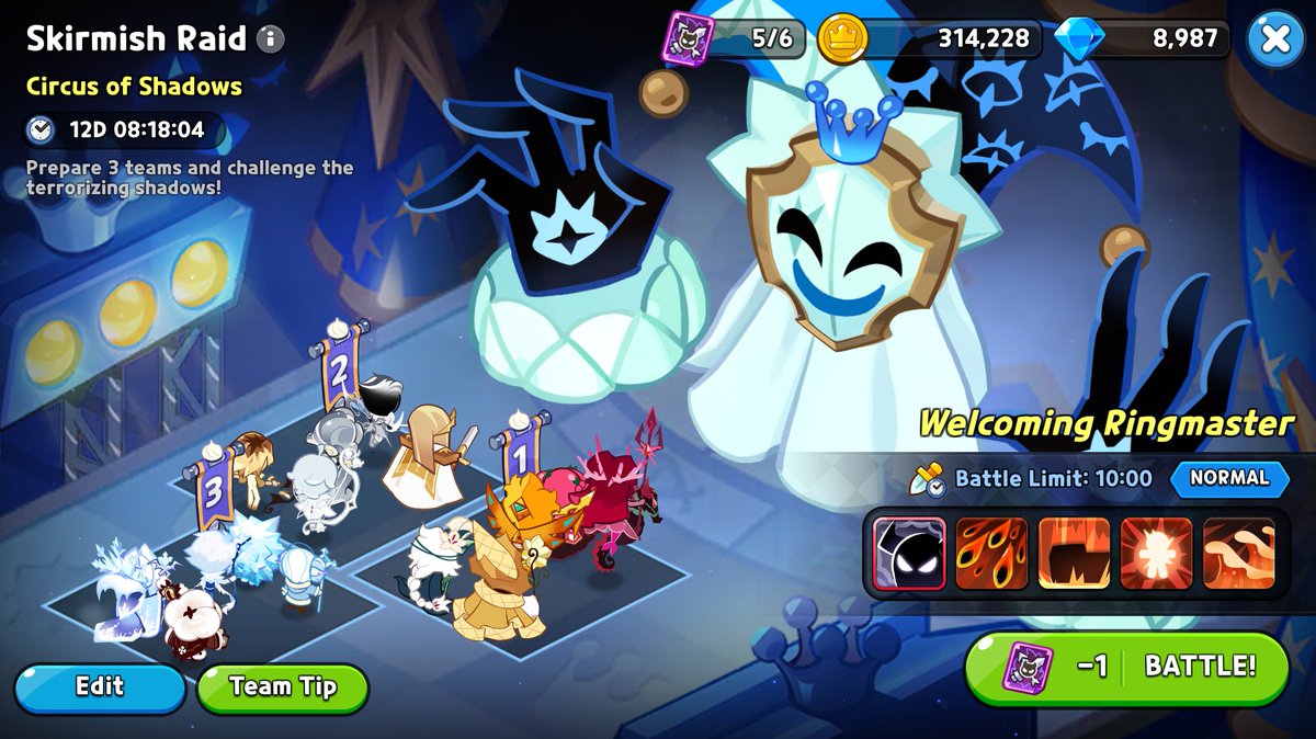 フリーレイド • 3チームで構成し、ボスを倒すルールです。 •  いくつかのボスが異なったステージがあり、各種防御力を下げて攻略、光属性の弱点などがあります。 -  戦闘面でスコアを得られ、その時点のスコアで順位が決まります。 (2/9) - #クッキーランキングダム