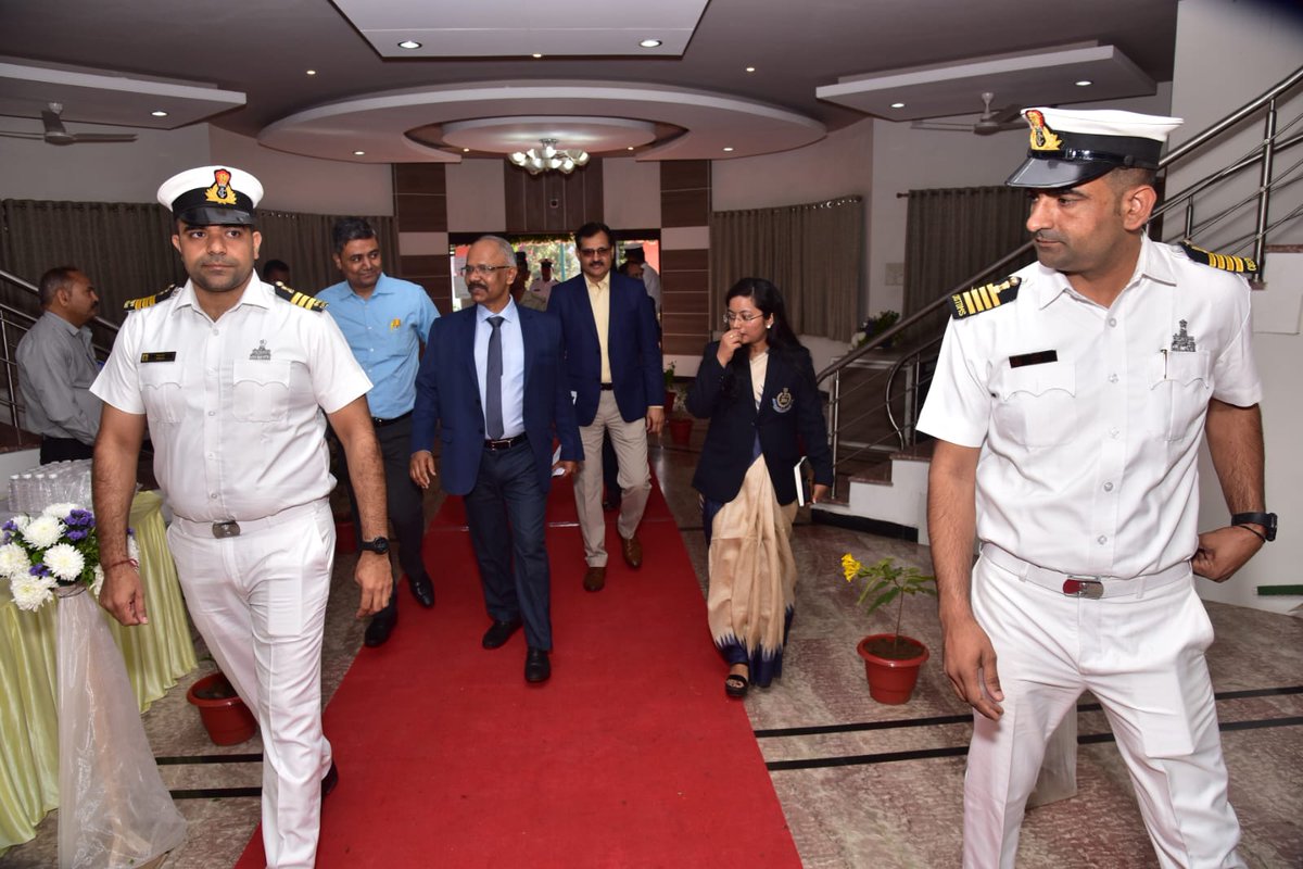 KandlaCustoms's tweet photo. Kandla Customs celebrated ‘International Customs Day 2024’ at Gandhidham on 27.01.2024. The Function was graced by the Chairman DPA, Zonal Development Commissioner KASEZ, Shri K. Engineer, Commissioner Mundra Custsoms, Shri M. Rammohan Rao, Commissioner Kandla Customs. https://t.co/a1BT7qhLyn