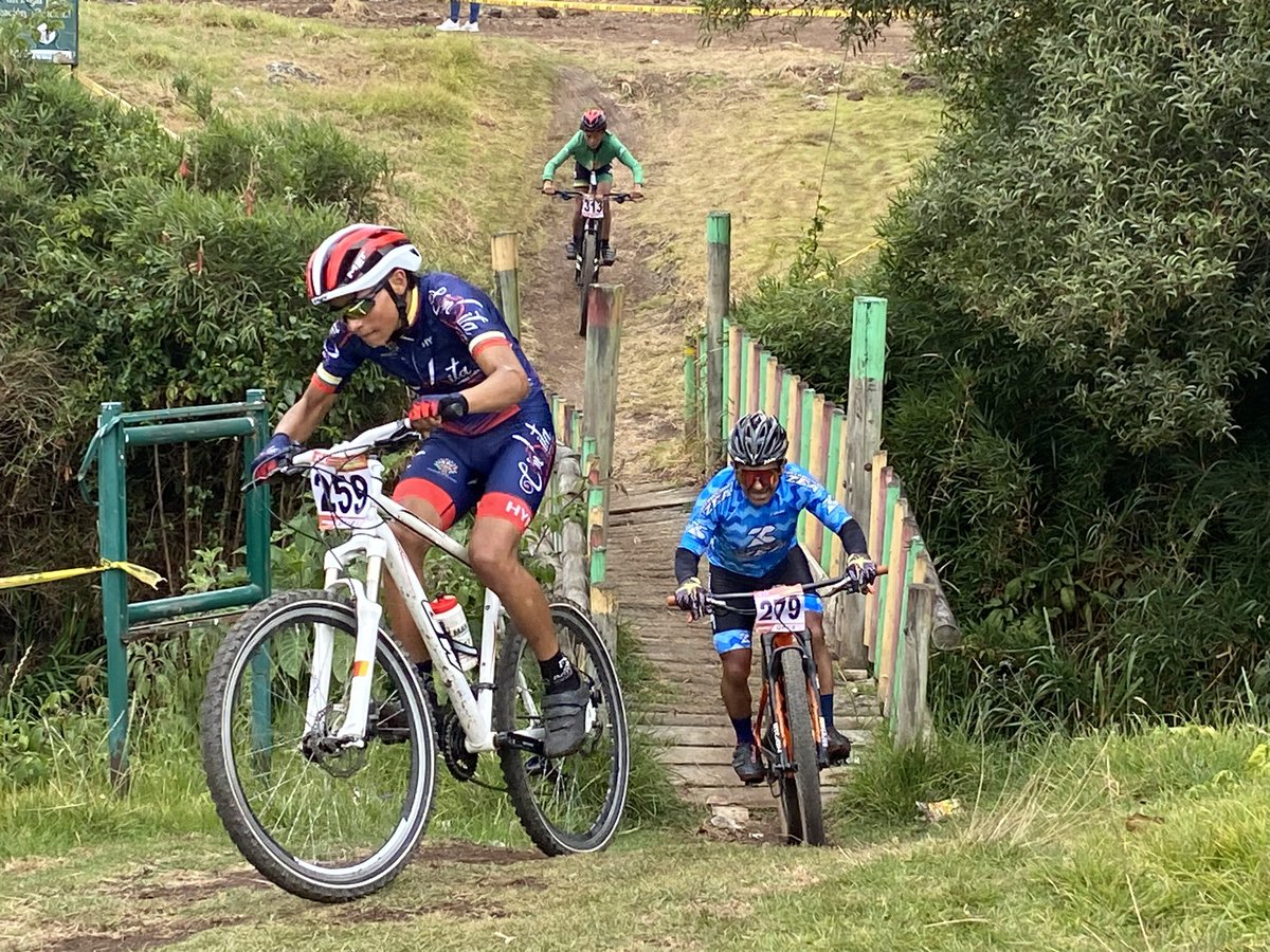 WSAOCO's tweet photo. Estamos de moda por estos días con el Ciclismo, Boyacá epicentro de grandes competencias. https://t.co/eJjIsWDBJQ