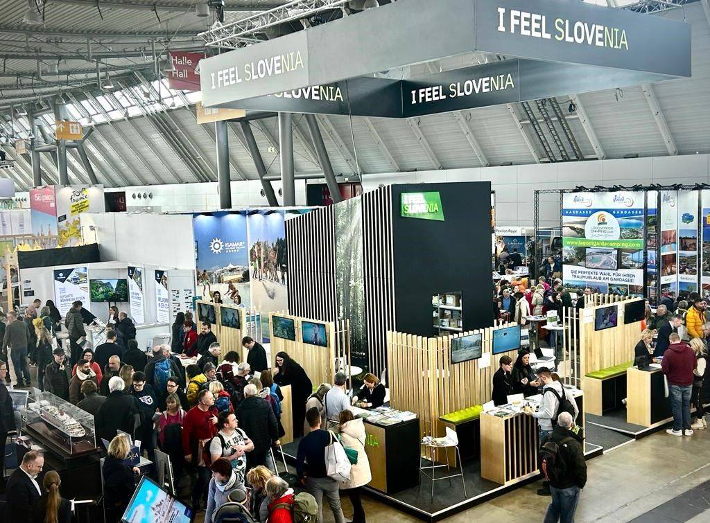 🗓 On February 14 see you in München 🇩🇪 Gesprächspartner: Peter Dakskobler
<a href="/SloveniaInfo/">Feel Slovenia</a> <a href="/DolinaSoce/">Dolina Soče</a>