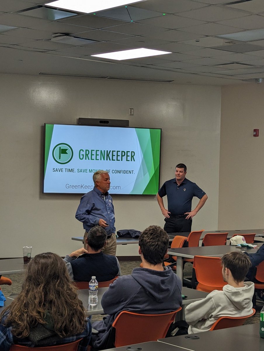 Great to have @SimplotTurf on campus today to talk turf with our @gohgtc @HGTCGSTM students about technology and the advantages of using @GreenKeeperApp