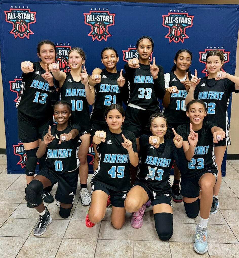 playerfirstgbb's tweet photo. We know what it looks like at this age & we got some good ones.
#Growth
#PFbasketball https://t.co/pyZ1c7mUFa