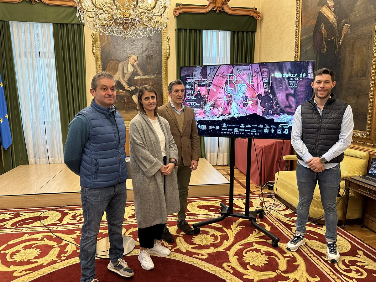 ¡Vuelve el clásico y exigente IX Trail Gijón! ⛰️👟.

📸🗣️<a href="/jorgepaneda/">jorge Pañeda</a> ha presentado esta nueva edición junto a Manuela Fernandez, Directora General de Deportes del Principado, Toni Amieva, Gerente del Camping de Deva y Alejandro Torre de <a href="/trailgijon/">Trail Gijón</a>