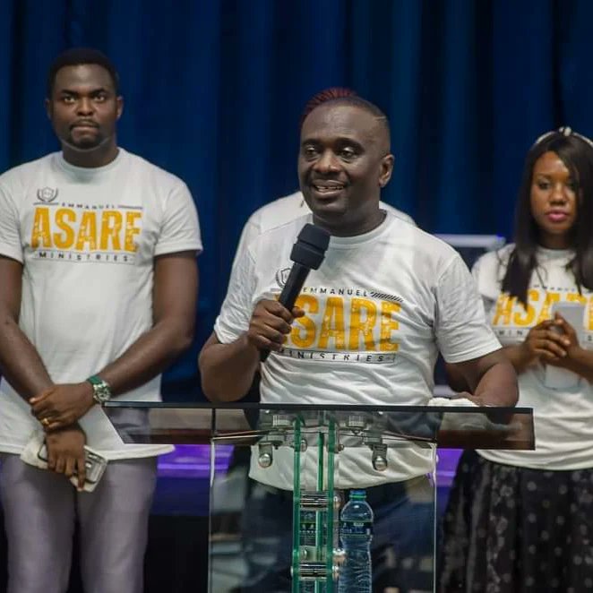 greatfamilychap's tweet image. Highlight pictures from the launch of the Emmanuel Asare Educational @Greatfamilychapel
#ApostleManuelYawAsare 
#EducationalFund
#ServiceToGodAndHumanity