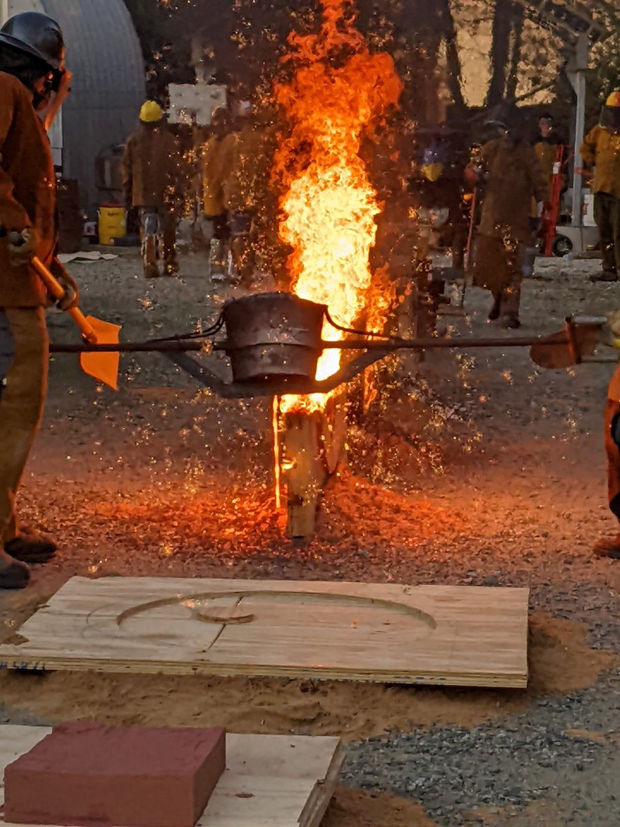 Joins Us for the Iron Pour! 
March 2nd, 12noon-6pm.

Sand Molds, Glassblowing, Plaster Impressions, Forging &amp; Pour

$20 per person (includes 1 scratch mold)
RSVP in advance/pay at the door

RSVP: jgall63051@aol.com 
(scratch molds are limited, first come first serve)