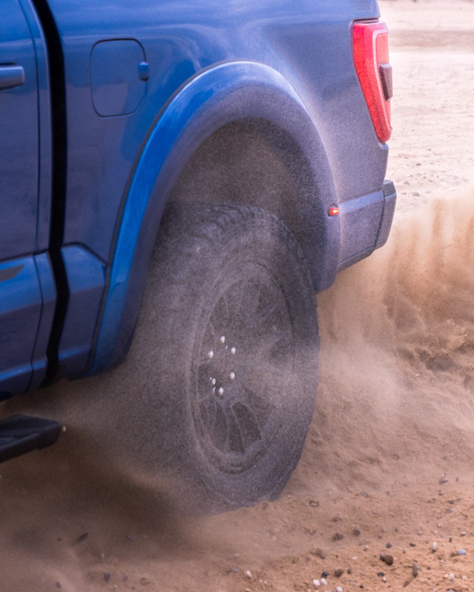 Calling all F-150 owners! Our off-road wheels are now available in Matte Black 😈 Show off your style and hit the trails with confidence thanks to the reinforced bead area! We'll see you out there 🫡

#F150 #trucknation #offroadlife #roushperformance
