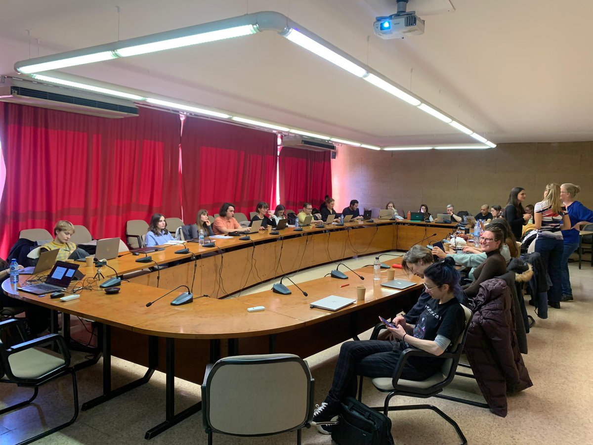 Concluding the first day of the 13th edition of the Winter Course on Personal Networks Analysis held in <a href="/UABBarcelona/">Universitat Autònoma de Barcelona</a> by <a href="/GrafoUab/">Grafo UAB</a>.

#PNA24
#personalnetworks
#personalnetworksanalysis
#socialsciences
#research