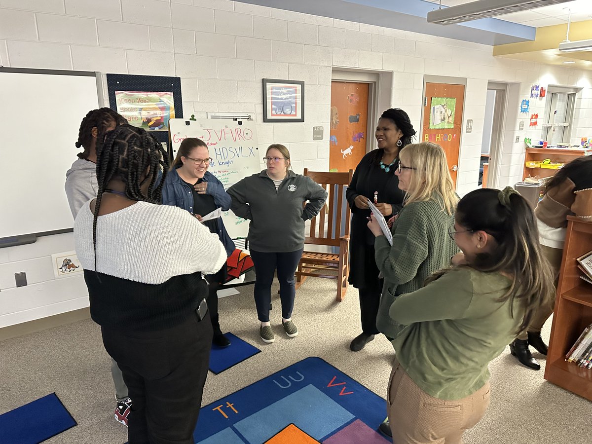 Pershing Hill Elementary tweet media