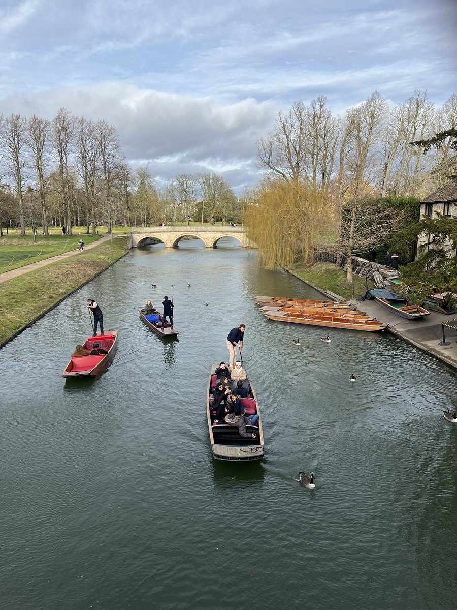 DrDaveSmithUK's tweet photo. So good to be back in Cambridge on Sunday. Seeing the river, the punting and the library reminds me of my own student days - a few years ago in another place!  V. encouraging to see what the Lord is doing in @kingsgate.cbg - many new people and an increase in spiritual hunger. https://t.co/g2PWEVLqlG