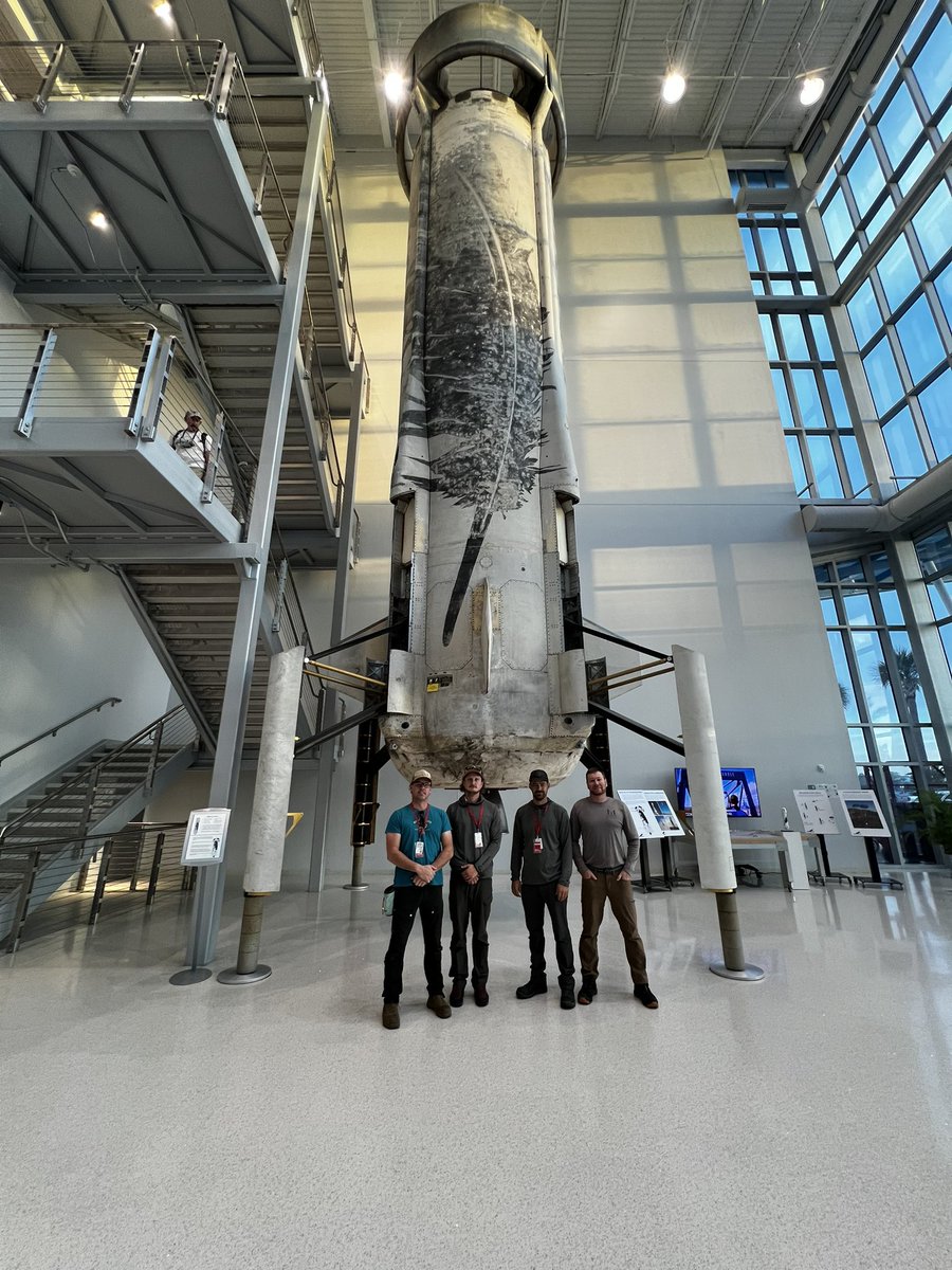 rope_solutions's tweet photo. We are back at @blueorigin doing some #ropeaccess and this time it’s on the @NewGlennR on @SpaceForceDoD property.  Exciting 🚀 https://t.co/GxDhslPqVP