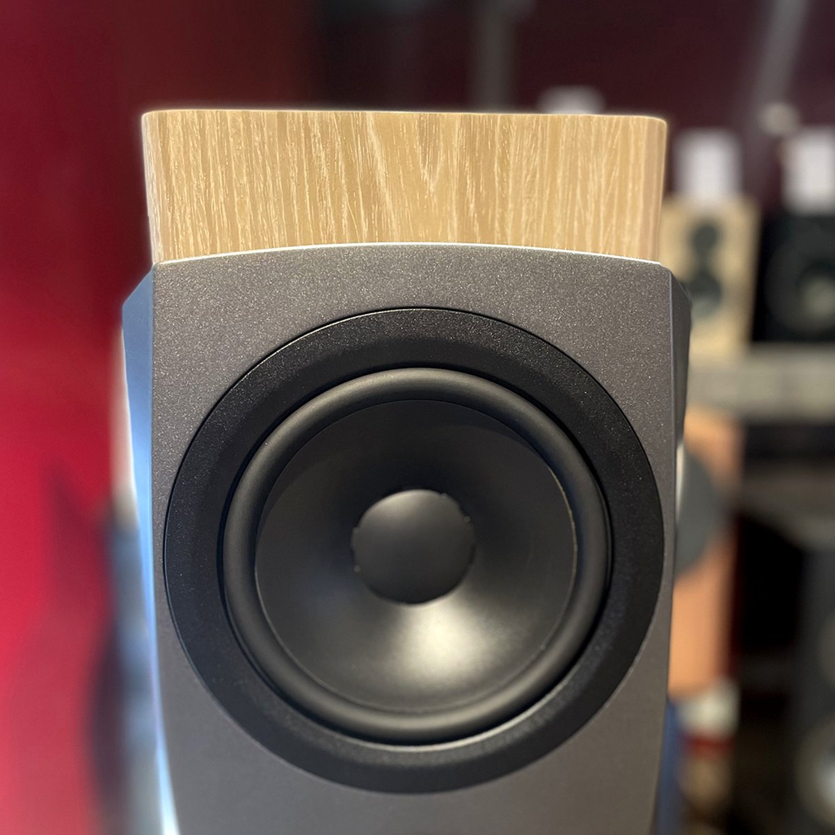 Cobra_HD's tweet photo. Le magazine audiophile américain The Absolute Sound décerne son "Editors' Choice Awards" aux impressionanntes enceintes colonne Hi-Fi Dynaudio Confidence 50 ! 🏆
💻 https://t.co/XfcCFNyjQa

#Dynaudio #Confidence50 #DynaudioConfidence50 #Speakers #FloorstandingSpeakers https://t.co/r8cegT7Vtp