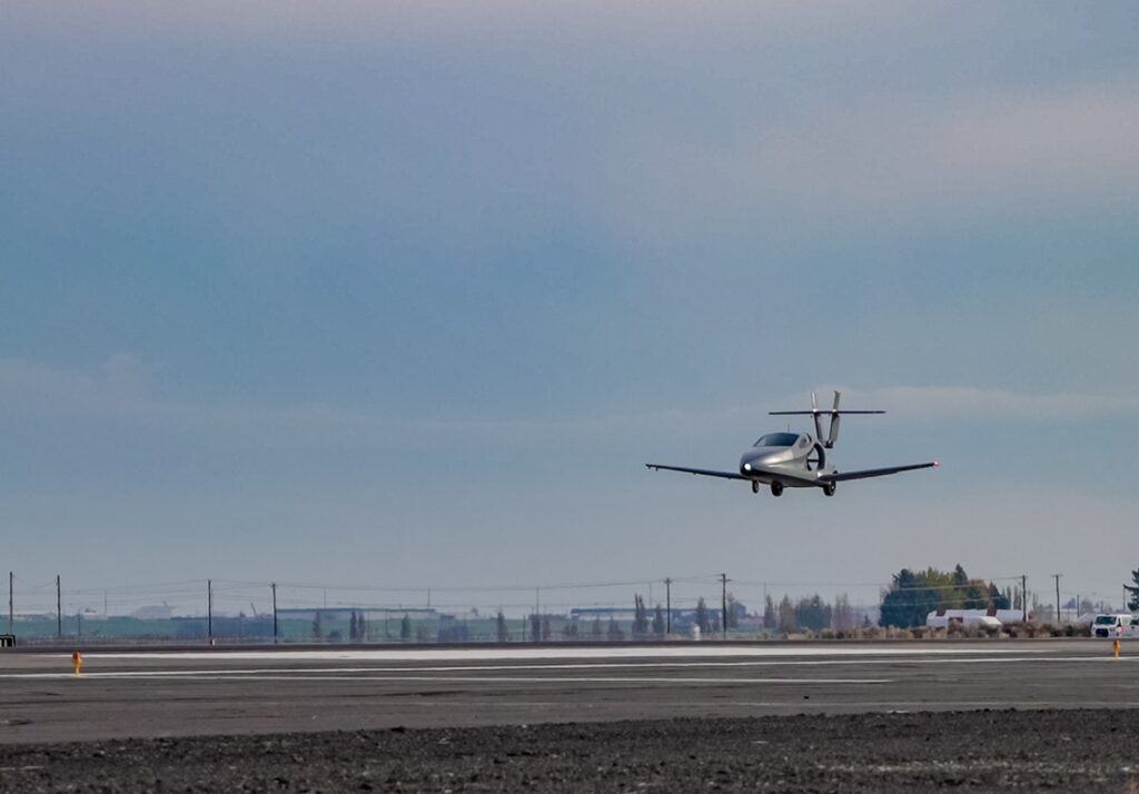 superior_sensor's tweet image. Pressure sensors, like our ND Series, are the superheroes of flying cars and UAVs! They measure airspeed and altitude, ensuring precision flight and navigation. With #UAVSensors and #AviationTech, these sensors make altitude control a breeze! #FlyingHigh

sensortips.com/applications/w…